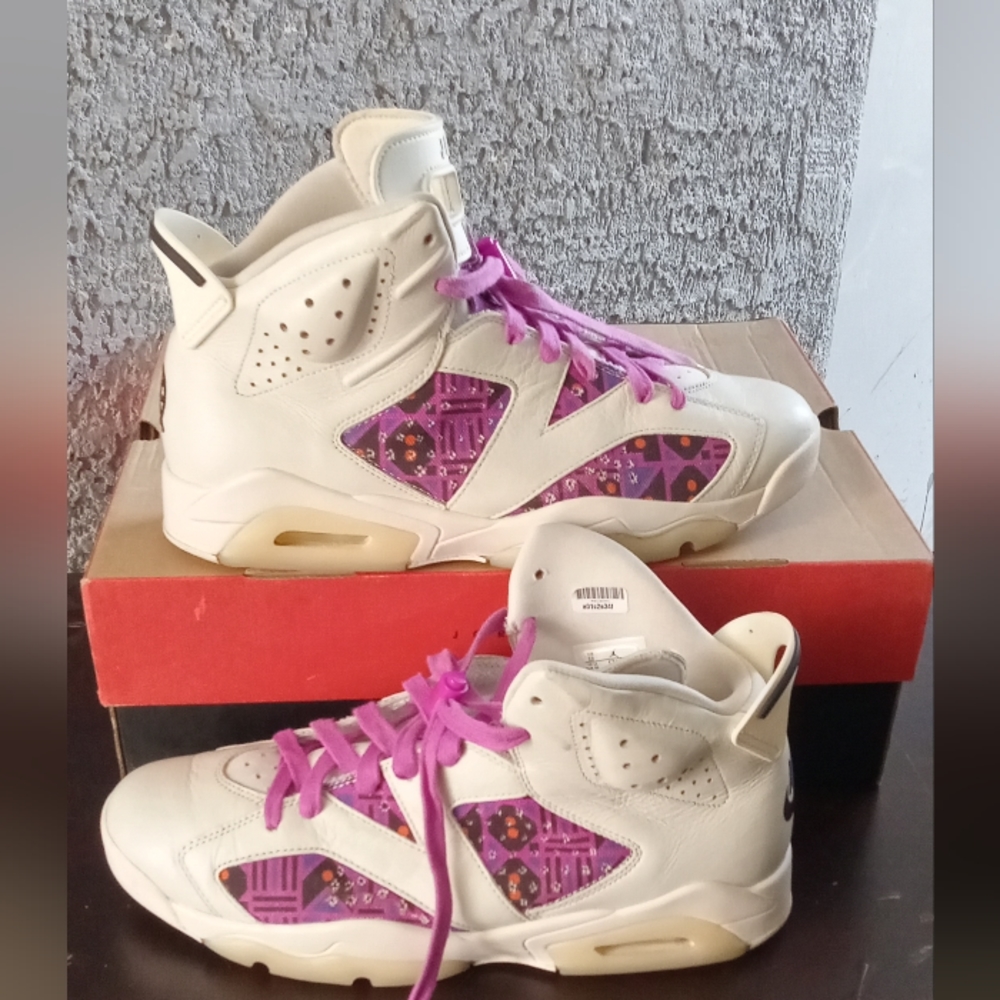 Nike Air Jordan Retro 6
